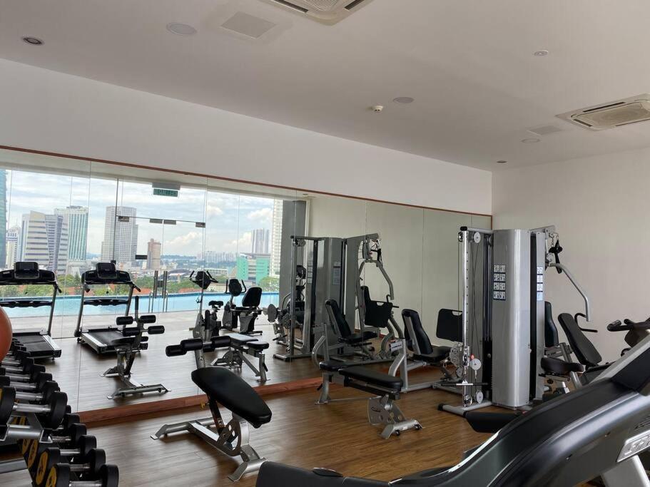 Jb Sks Pavillion 1br Nearjb Ciq -smart Tv&netflix Apartemen *